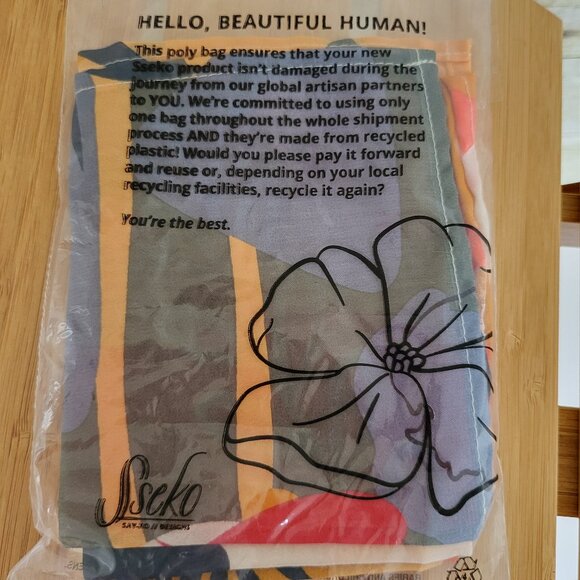 NWT Sseko Bandana Vita Chiffon - 100% Recycled Poly Chiffon - Picture 2 of 4